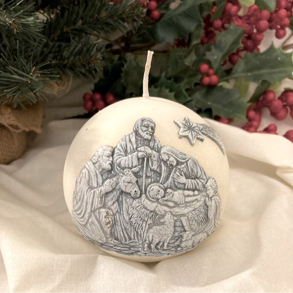 Holy Family Christmas scented candle